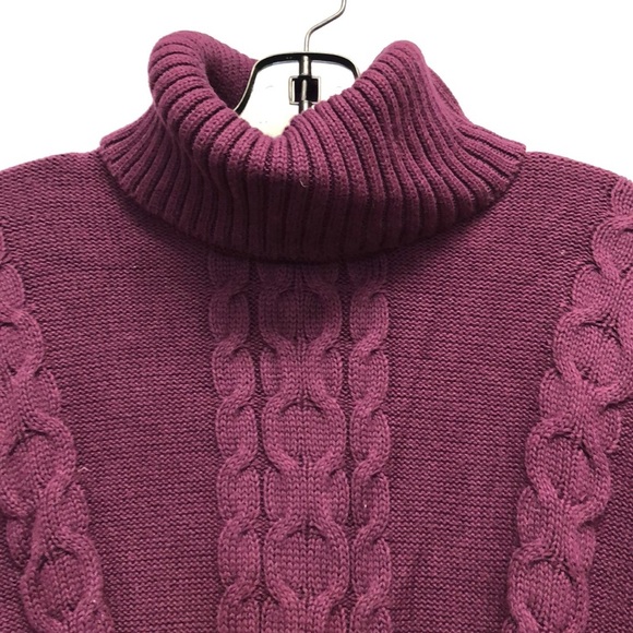 L.L. Bean turtle neck sweater - Picture 3 of 7